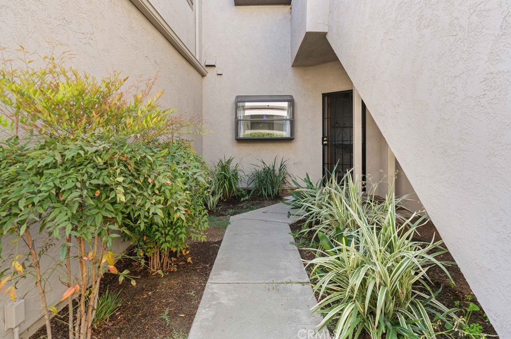 3617 Avocado Village Ct #88, La Mesa, CA 91941