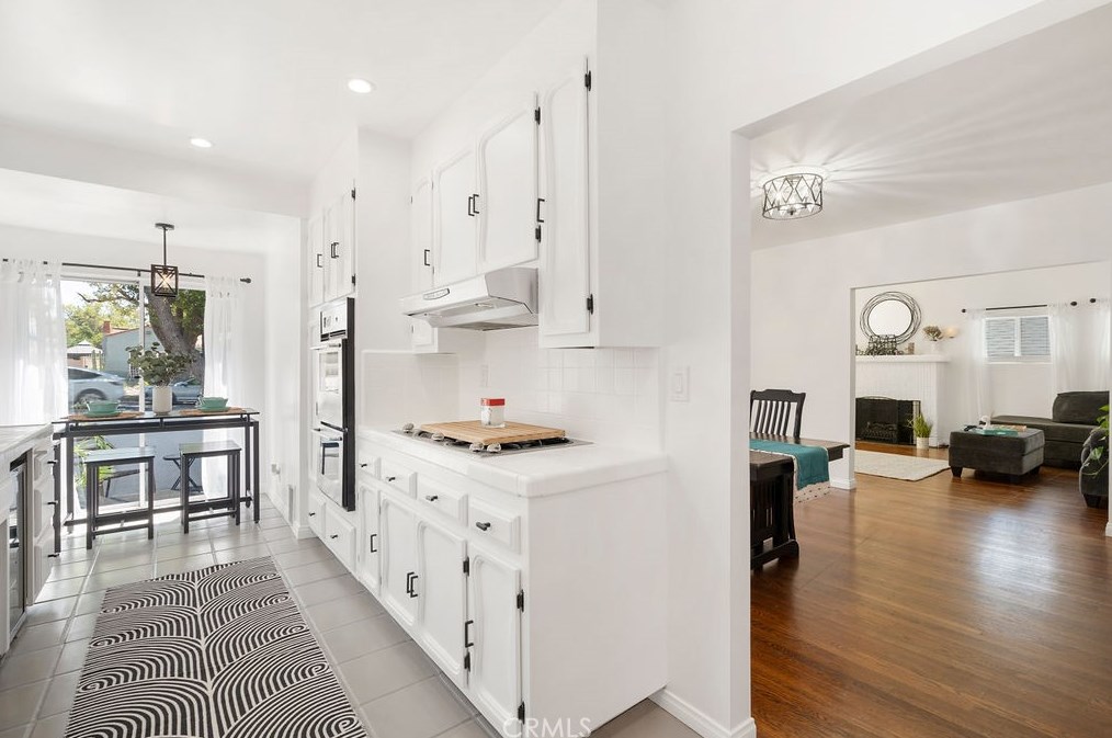 5237 Live Oak View Ave, Los Angeles CA  90041-1028 exterior