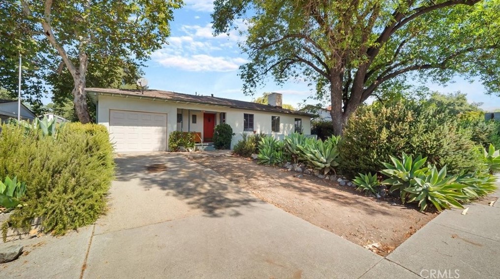 251 E Arrow, Claremont, CA 91711