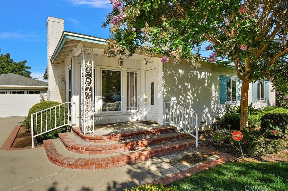 515 S Montezuma Way, West Covina, CA 91791