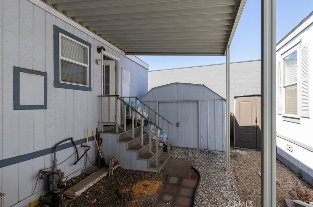 201 E Arrow Hwy #52, Glendora, CA 91740