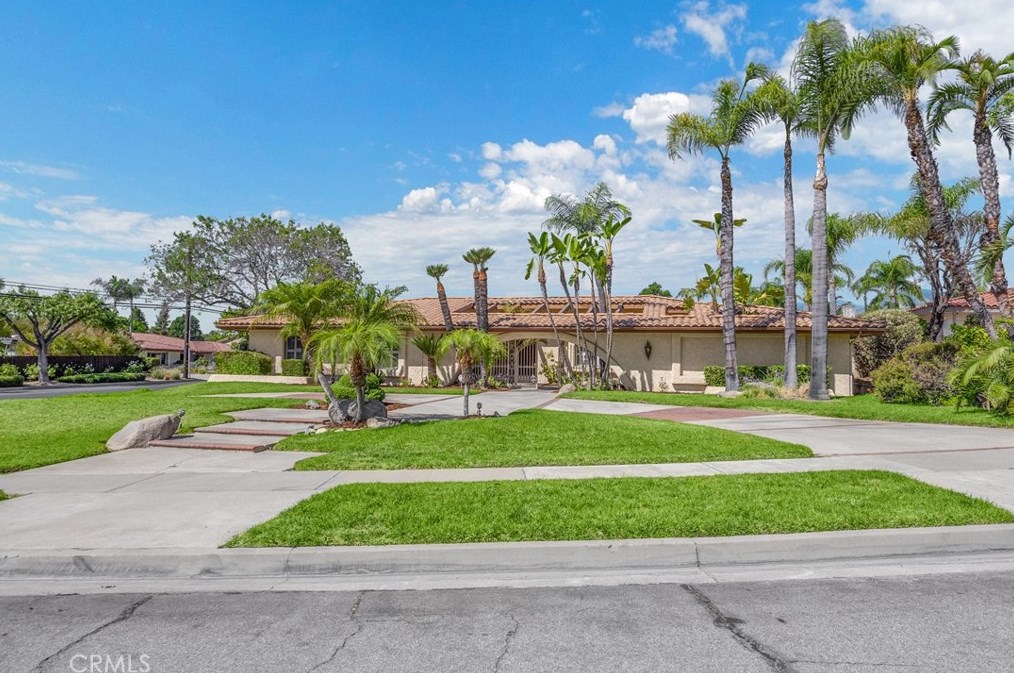 1705 N Palm Ave, Upland, CA 91784