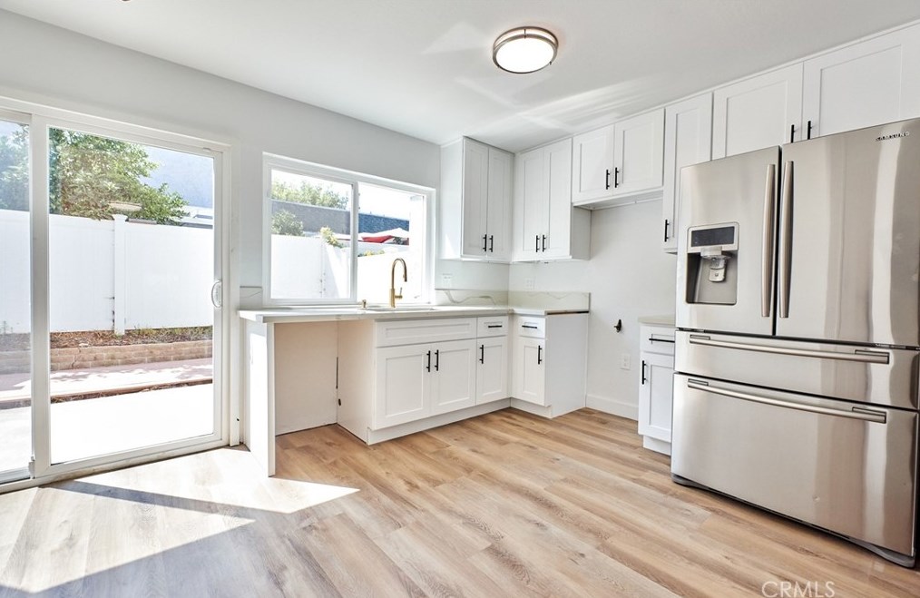 228 N Kodiak St #b, Anaheim, CA 92807