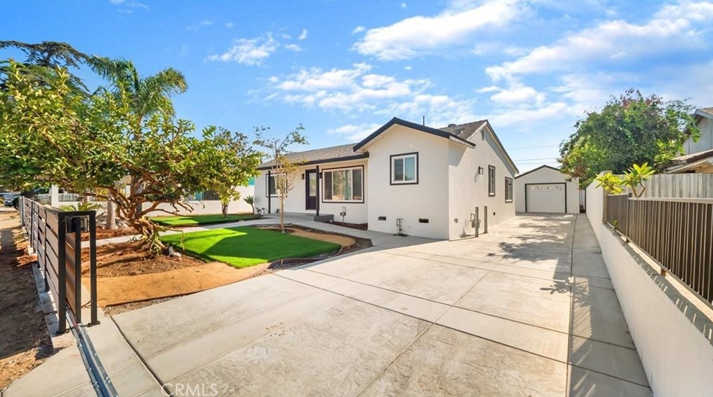 8207 Concord St, Fontana, CA 92335