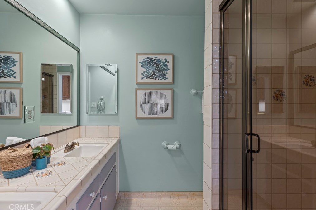 446 Tudor St, Covina CA 91722-1146 exterior