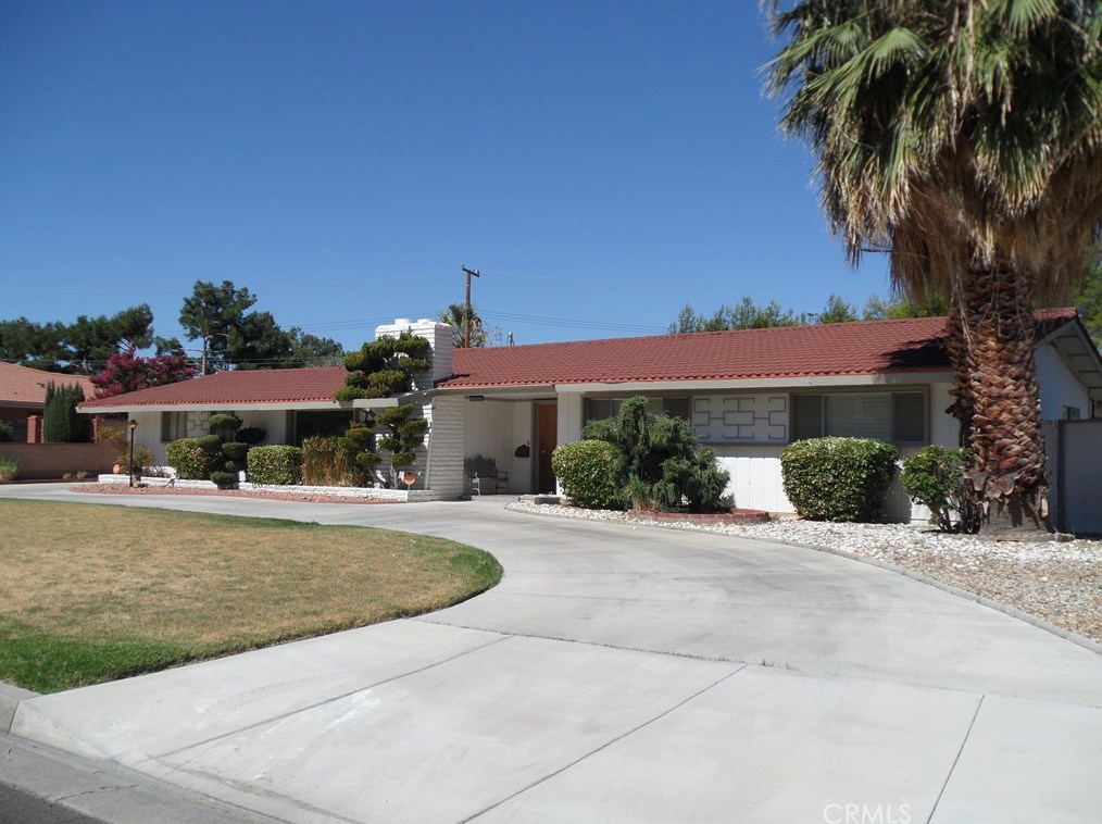 44753 Lowtree Ave, Lancaster, CA 93534