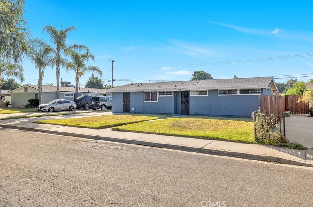 2268 Academy Ave, Pomona, CA 91768