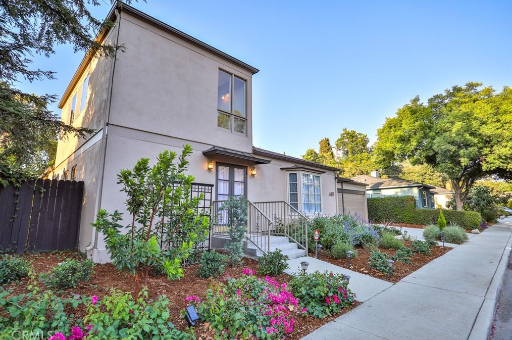 481 University Cir, Claremont, CA 91711