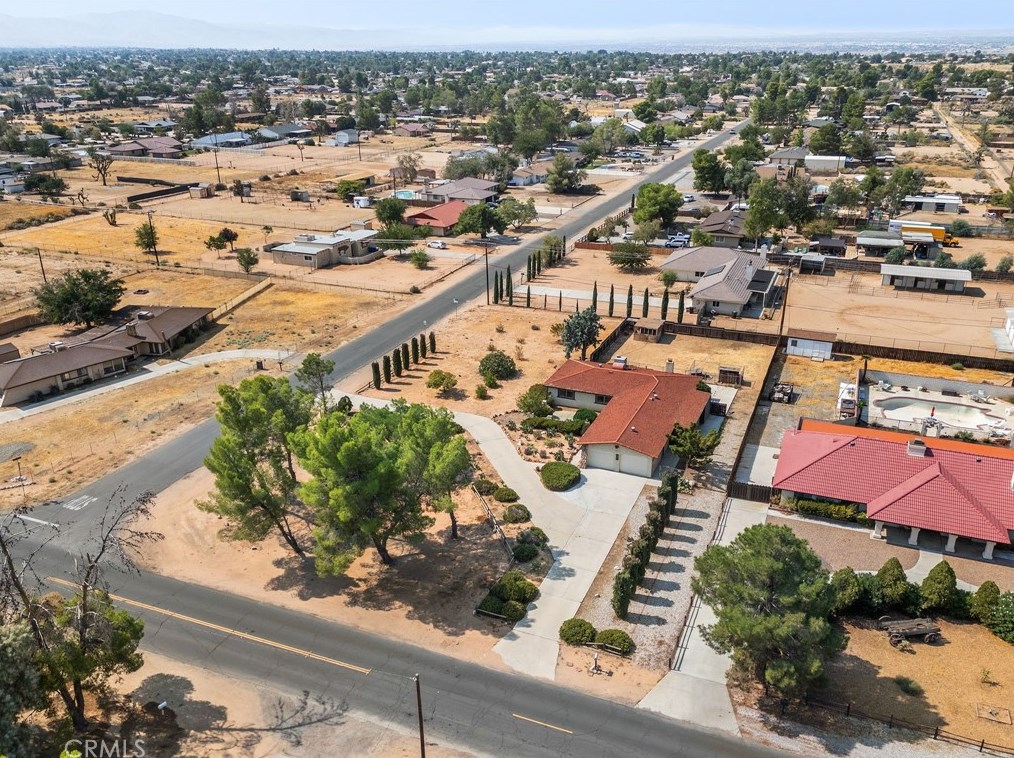 20985 Rancherias Rd, Apple Valley, CA 92307-5782