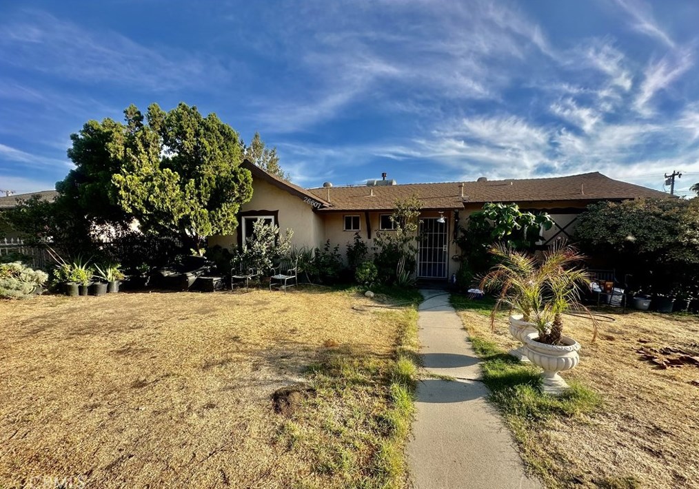 26607 9th St, Highland, CA 92346-5578