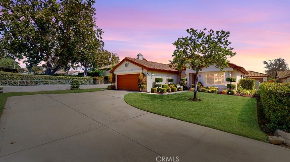 951 Via Serana, Upland, CA 91784