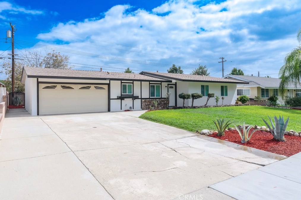 824 N Imperial Ave, Ontario, CA 91764