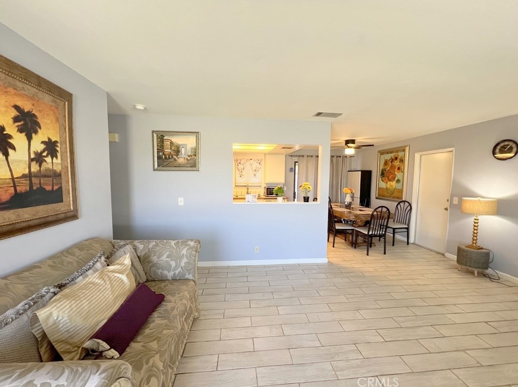 17080 Crestview Pl, Victorville, CA 92395