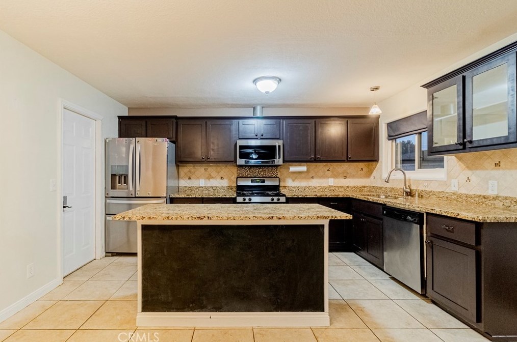 4845 N Castleview Ave, Covina, CA 91724