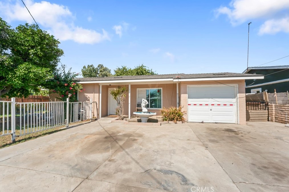 15148 Hibiscus Ave, Fontana, CA 92335