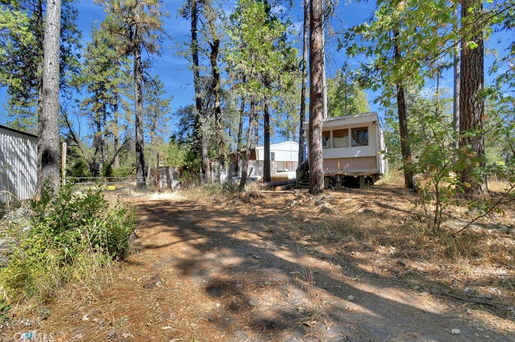 8459 La Porte Rd, Brownsville, CA 95919