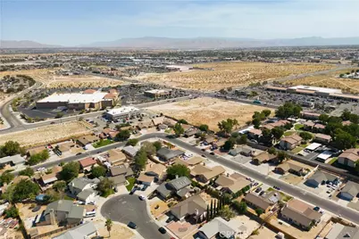 15175 Dakota Way, Victorville, CA 92394 - Photo 10