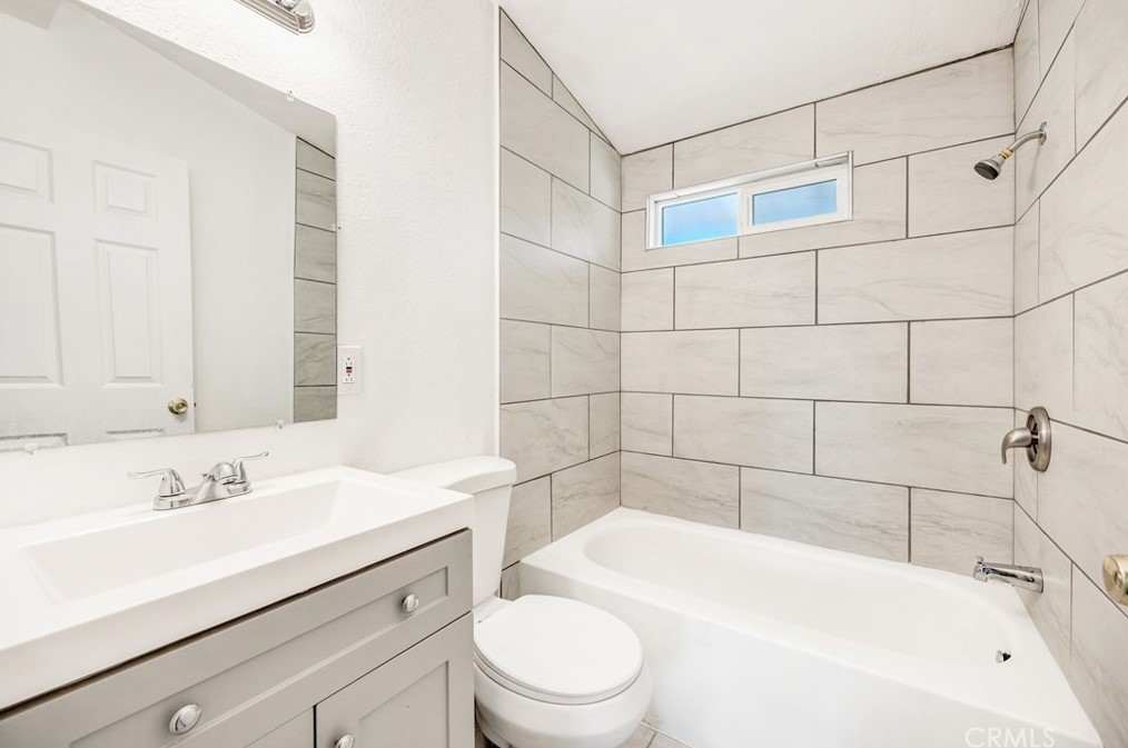 5464 Beatty Dr, Riverside, CA 92504-1616