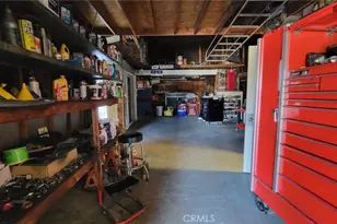 385 W F St, Colton, CA 92324 - Photo 14