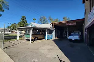 385 W F St, Colton, CA 92324 - Photo 46