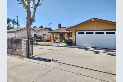 1535 S Towne Avenue, Pomona, CA 91766 - Photo 2
