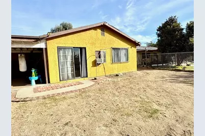 1535 S Towne Avenue, Pomona, CA 91766 - Photo 38