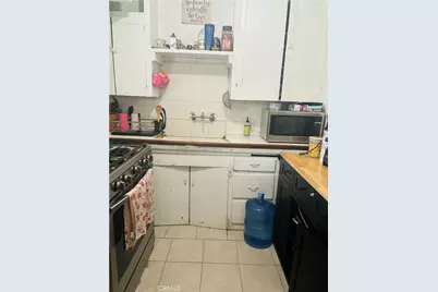 1123 S Kern Avenue, Los Angeles, CA 90022 - Photo 16