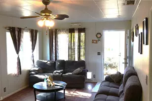 642 N Santa Fe St, Hemet, CA 92543 - Photo 10