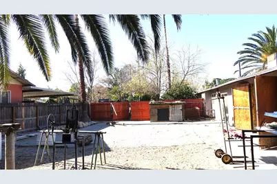 642 N Santa Fe Street, Hemet, CA 92543 - Photo 16