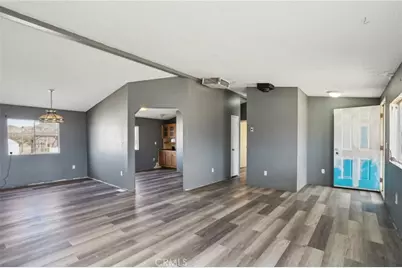 11330 Lakeview Avenue, Lucerne Valley, CA 92356 - Photo 8