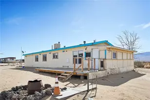 11330 Lakeview Ave, Lucerne Valley, CA 92356 - Photo 4