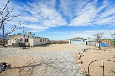11330 Lakeview Avenue, Lucerne Valley, CA 92356 - Photo 46