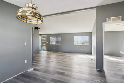 11330 Lakeview Avenue, Lucerne Valley, CA 92356 - Photo 6
