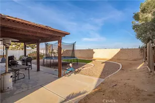 15543 Fairbanks Dr, Victorville, CA 92394 - Photo 42