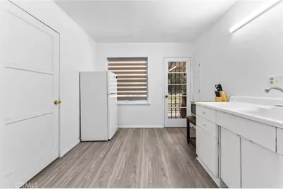 1060 E Route 66, Glendora, CA 91740 - Photo 16