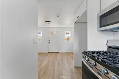 16313 Hunsaker Avenue, Paramount, CA 90723 - Photo 20