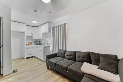 16313 Hunsaker Avenue, Paramount, CA 90723 - Photo 4