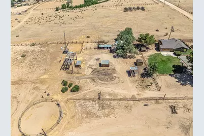 14924 Chamber Lane, Apple Valley, CA 92307 - Photo 32