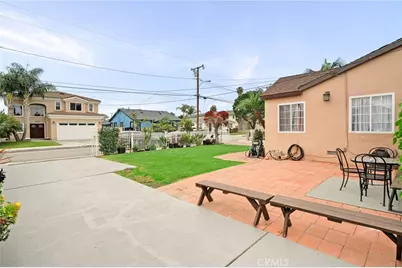 20822 Roseton Avenue, Lakewood, CA 90715 - Photo 4