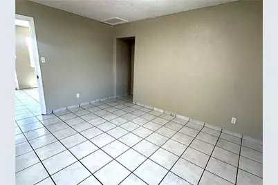 20822 Roseton Avenue, Lakewood, CA 90715 - Photo 16