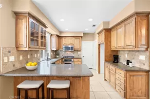 32865 Naples Ct, Temecula, CA 92592 - Photo 2