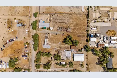 17750 Bubbling Wells Road, Desert Hot Springs, CA 92241 - Photo 20