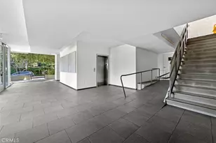 9005 Cynthia St, West Hollywood, CA 90069 - Photo 16