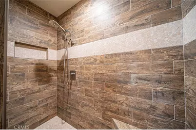 7922 Los Palmas Drive, Oak Hills, CA 92344 - Photo 26