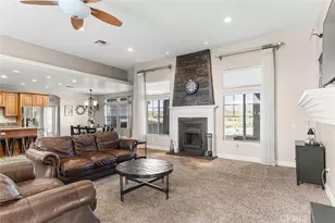 7922 Los Palmas Dr, Oak Hills, CA 92344 - Photo 8