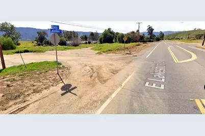 17 Eleanor, Lake Elsinore, CA 92530 - Photo 2