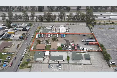 10204 Alder Avenue, Bloomington, CA 92316 - Photo 2