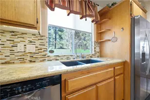 715 E Mountain View Blvd, Big Bear City, CA 92314 - Photo 34