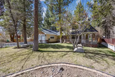 715 E Mountain View Boulevard, Big Bear City, CA 92314 - Photo 2