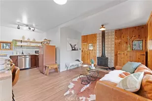 956 Mercury Way, Crestline, CA 92325 - Photo 1